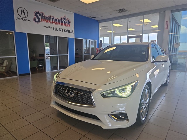 2022 INFINITI Q50 LUXE's photo
