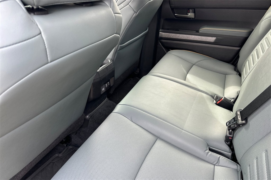 2025 Toyota Tacoma Trailhunter Double Cab photo 12