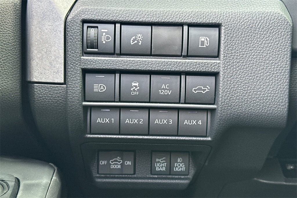 2025 Toyota Tacoma Trailhunter Double Cab photo 24