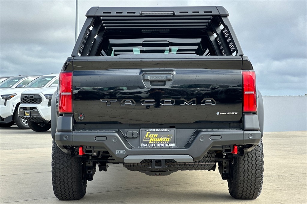2025 Toyota Tacoma Trailhunter Double Cab photo 5