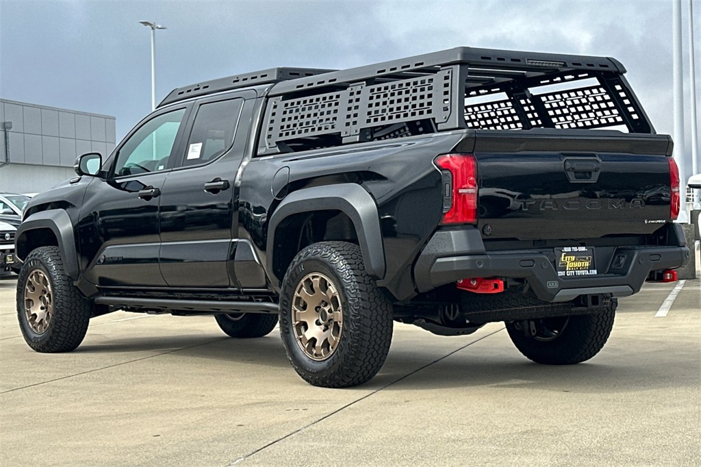 2025 Toyota Tacoma Trailhunter Double Cab photo 6