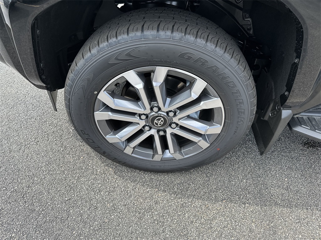 New 2025 Toyota 4Runner SUV