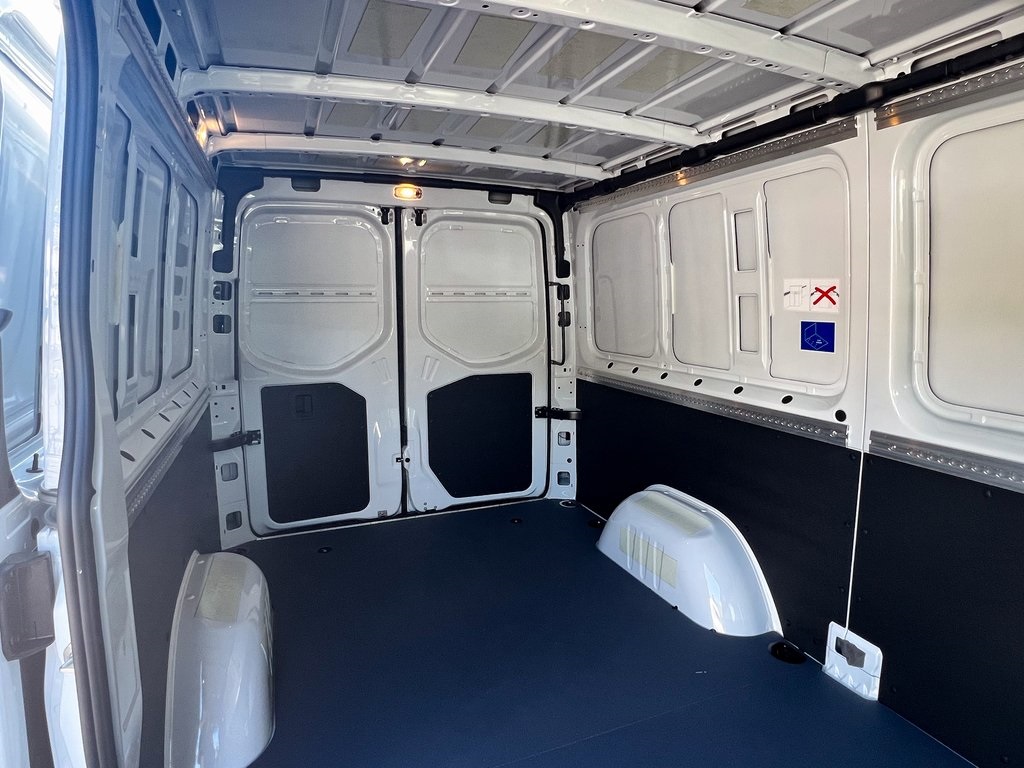 New 2025 Mercedes-Benz Sprinter 2500 Standard Roof RWD Empty Cargo Van for sale #MV1601 - photo 11