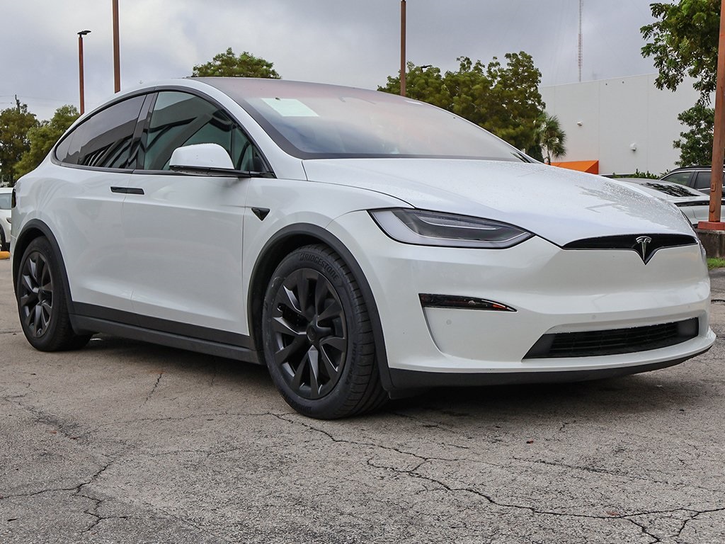 Used 2022 Tesla Model X Long Range with VIN 7SAXCDE5XNF360552 for sale in Cleveland, OH