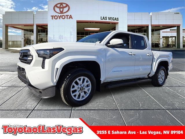 2024 Toyota Tacoma SR5's photo