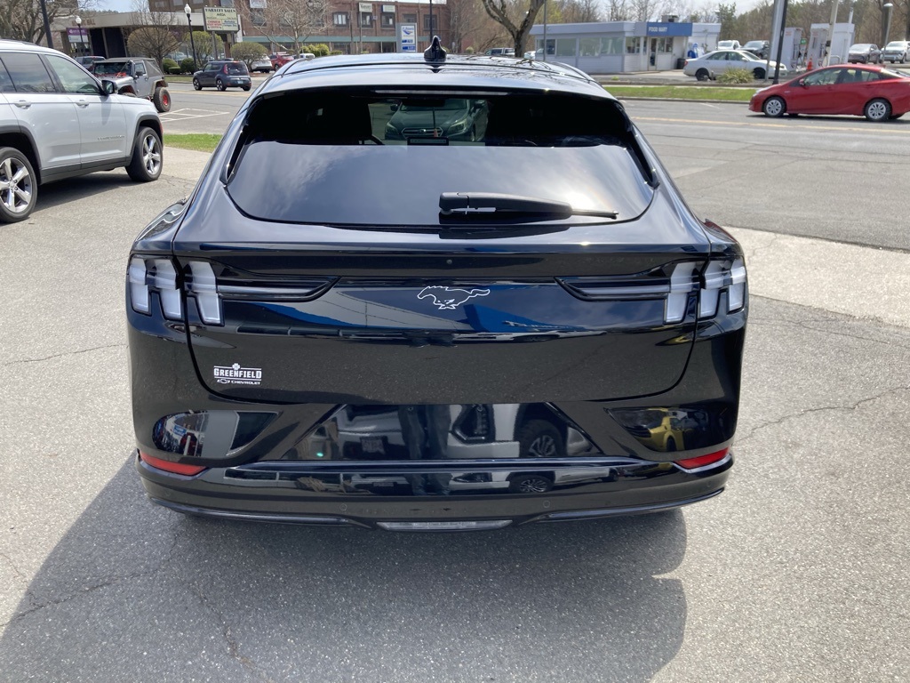 2024 Ford Mustang Mach-E Premium photo 6