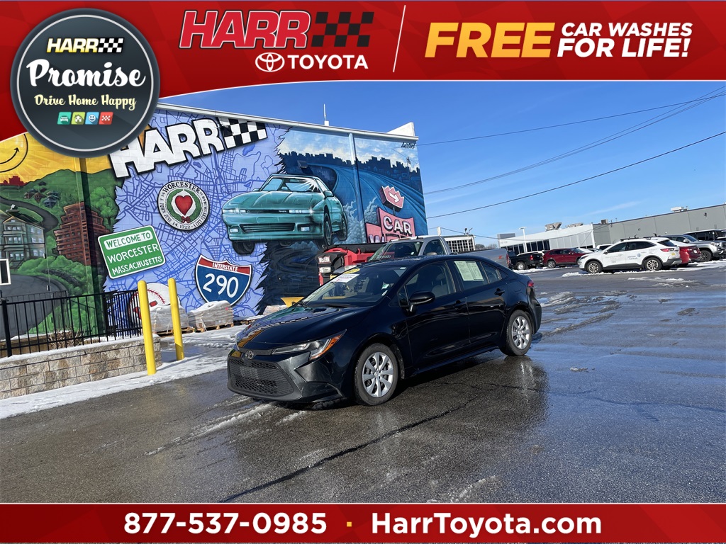 2022 Toyota Corolla LE's photo