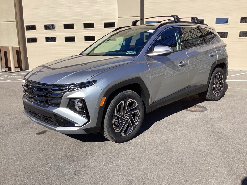 New 2026 Hyundai Tucson Hybrid SUV