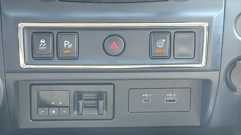 2024 Deep Blue Pearl Nissan Titan SV 4X4 Truck