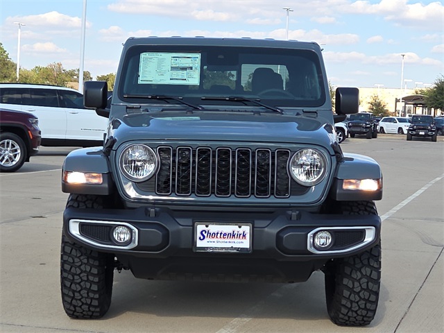 2025 Jeep Gladiator Texas Trail photo 2