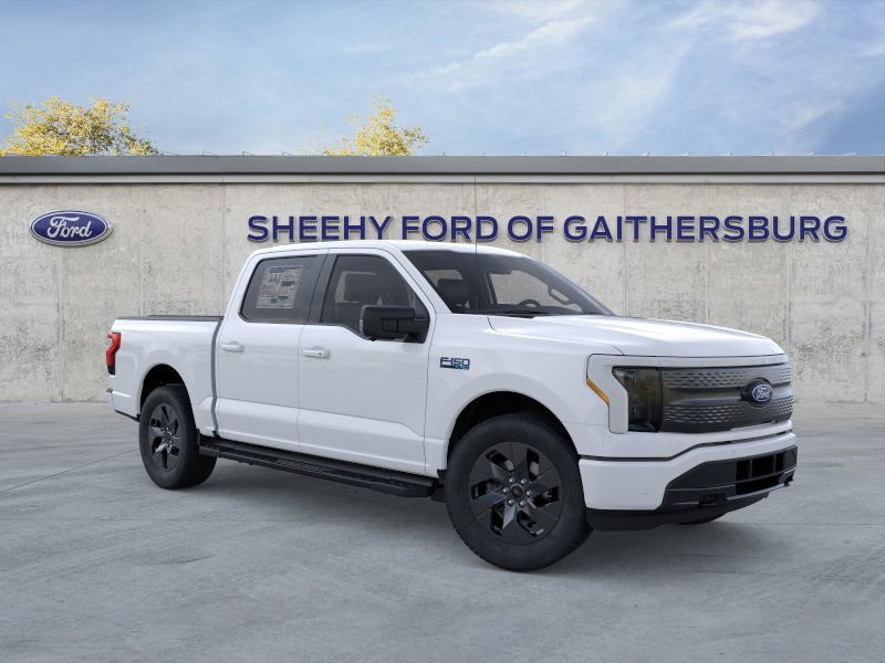 2025 Ford F-150 Lightning Flash's photo