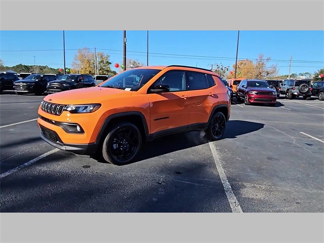 2026 Jeep Compass Latitude Altitude