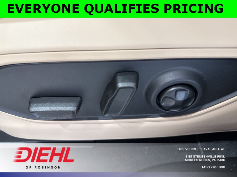 2025 Jeep Grand Cherokee Limited photo 12