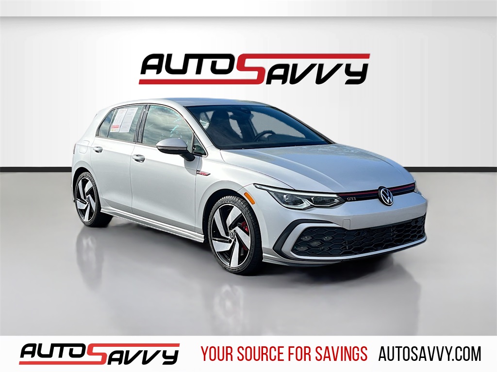 2023 Volkswagen Golf GTI S's photo