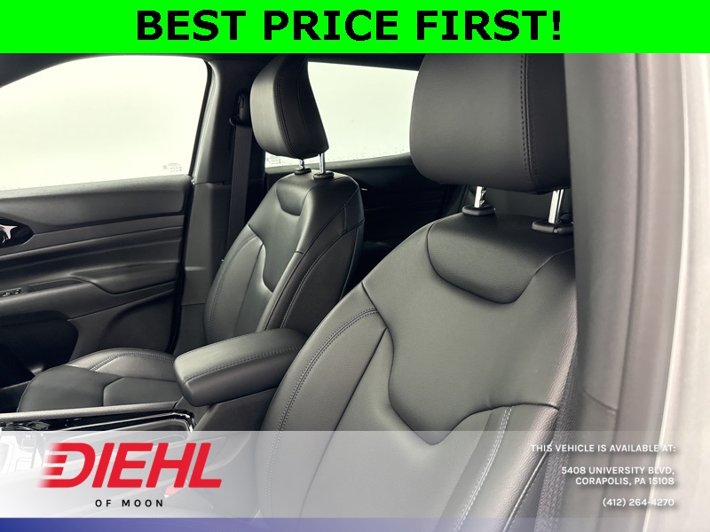 2026 Jeep Compass Limited photo 12