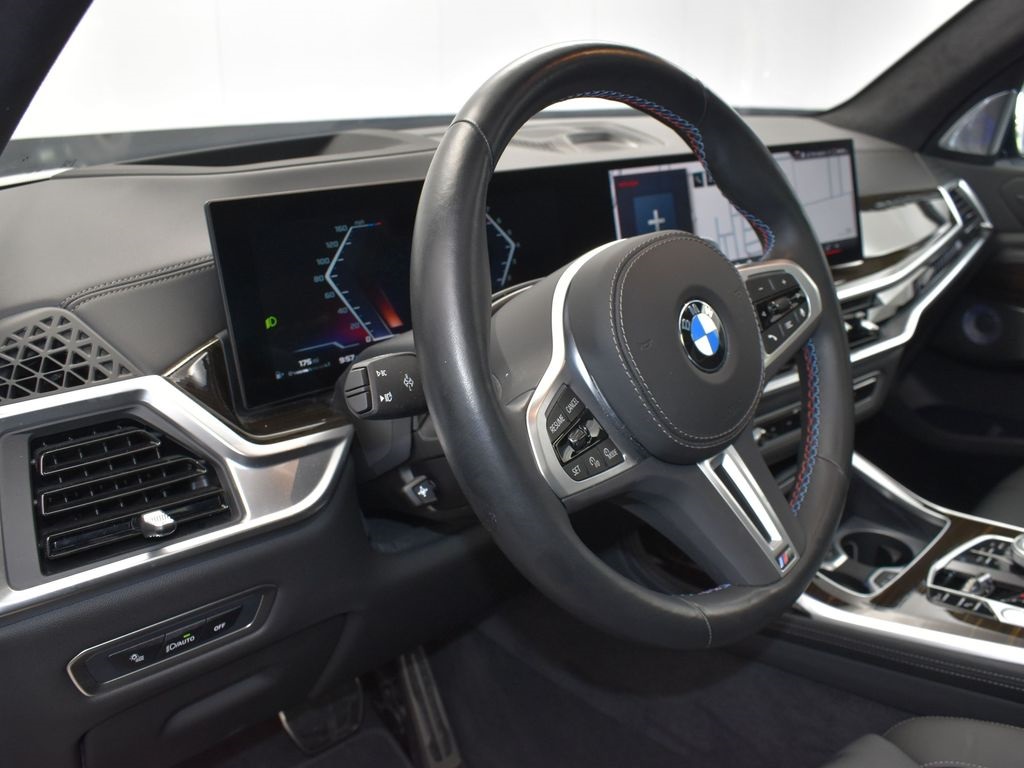 2024 Black Sapphire Metallic BMW X7 M60i AWD SUV