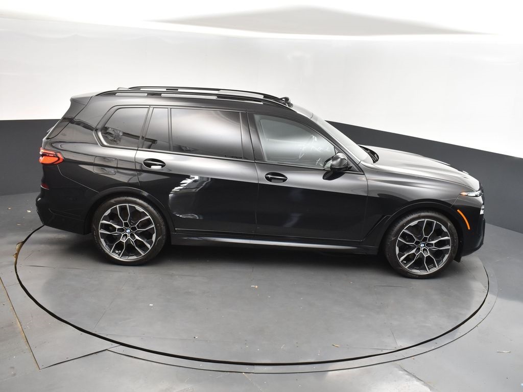 2024 Black Sapphire Metallic BMW X7 M60i AWD SUV