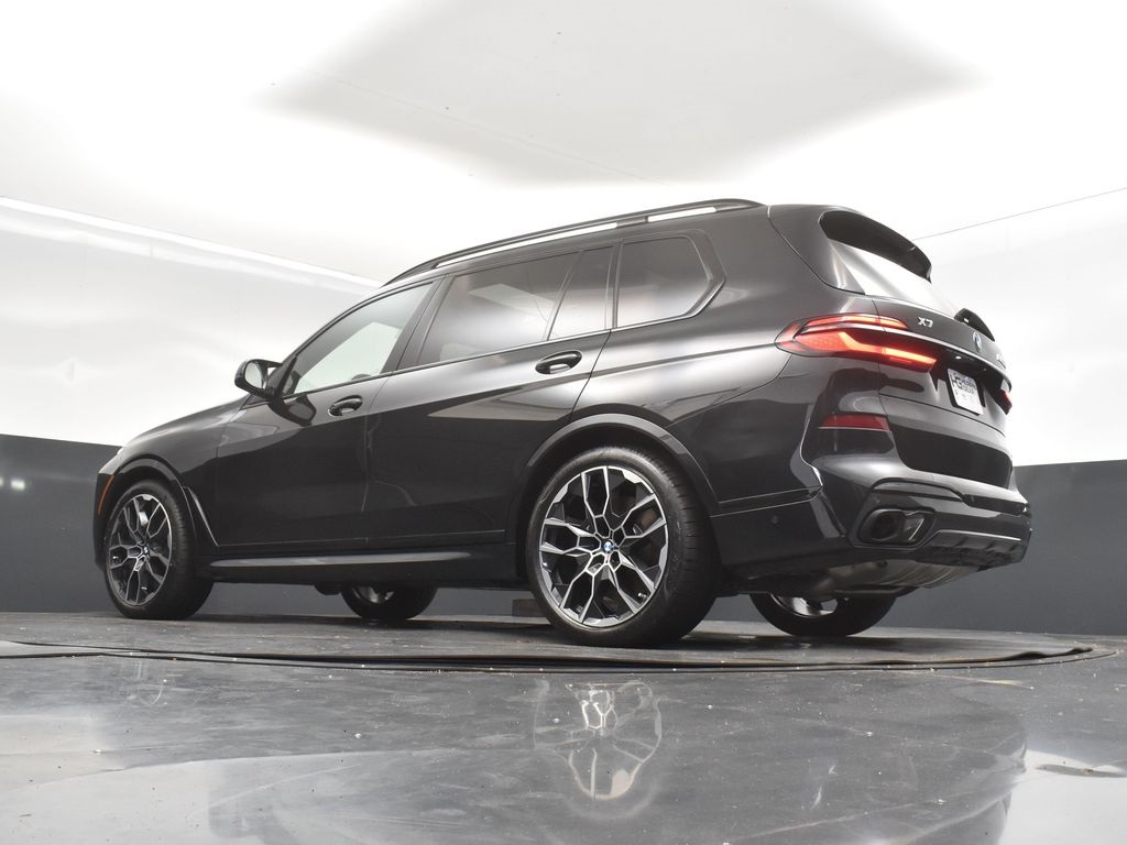 2024 Black Sapphire Metallic BMW X7 M60i AWD SUV