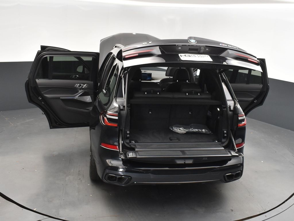 2024 Black Sapphire Metallic BMW X7 M60i AWD SUV