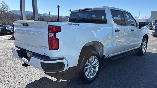 used 2022 Chevrolet Silverado 1500 car, priced at $29,998