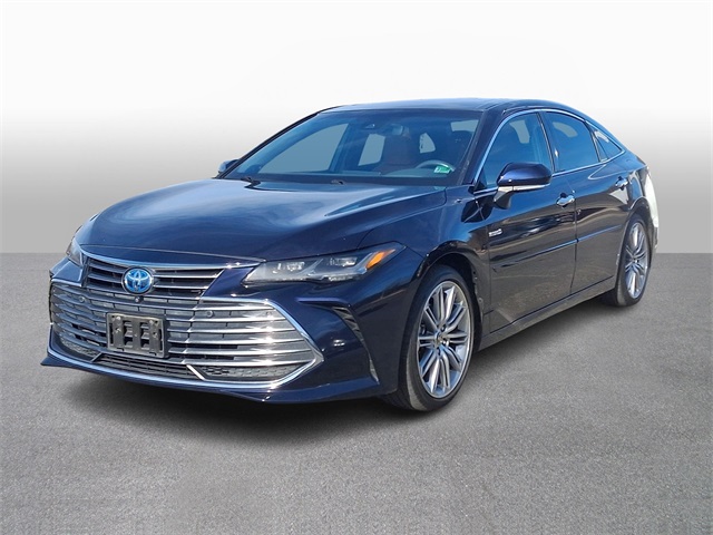 2021 Toyota Avalon Limited's photo