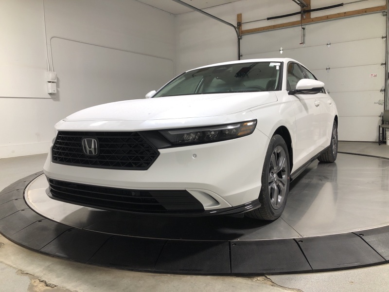 2025 Honda Accord Hybrid EX-L photo 3