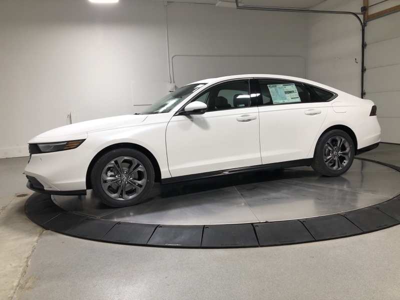 2025 Honda Accord Hybrid EX-L photo 4