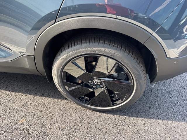 2026 Volvo XC40 photo 3