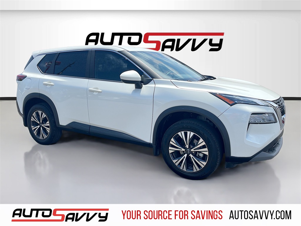 2023 Nissan Rogue SV's photo