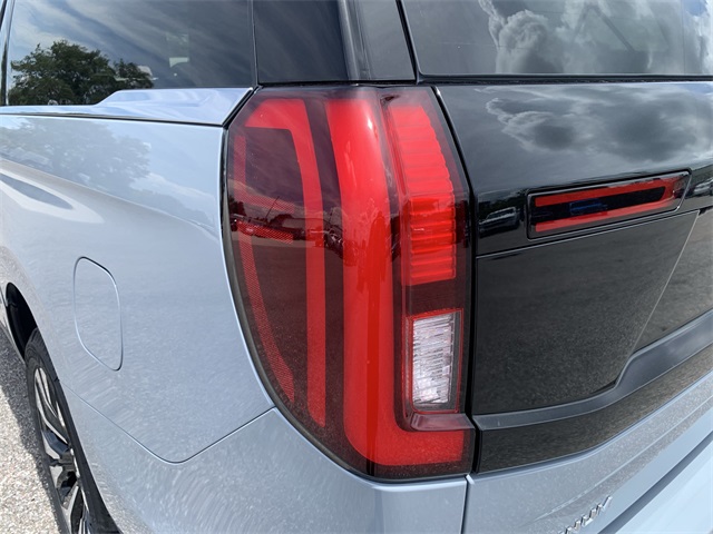 2025 Glacier Gray Metallic TriCoat Ford Expedition Max Platinum 4X4 SUV