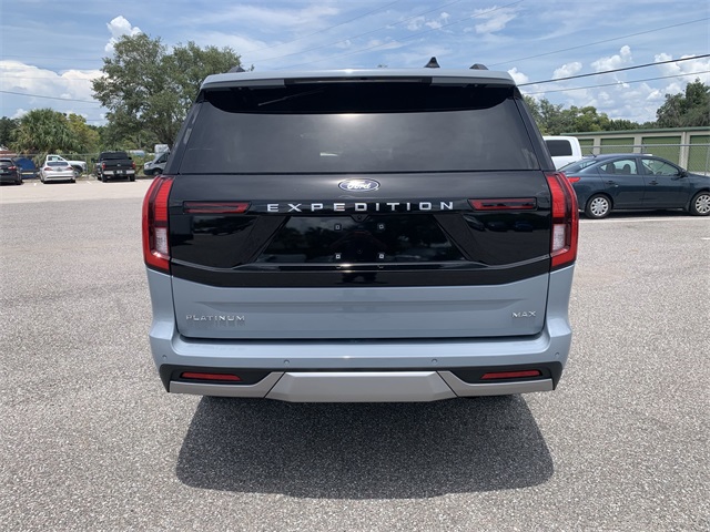2025 Glacier Gray Metallic TriCoat Ford Expedition Max Platinum 4X4 SUV