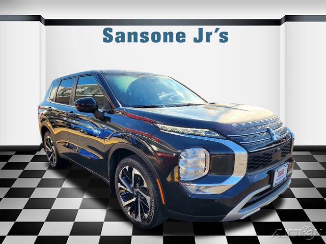 2023 Mitsubishi Outlander Plug-In Hybrid SE