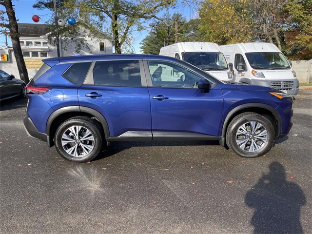 used 2022 Nissan Rogue car, priced at $18,890