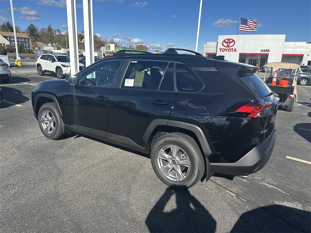 New 2025 Toyota RAV4 SUV