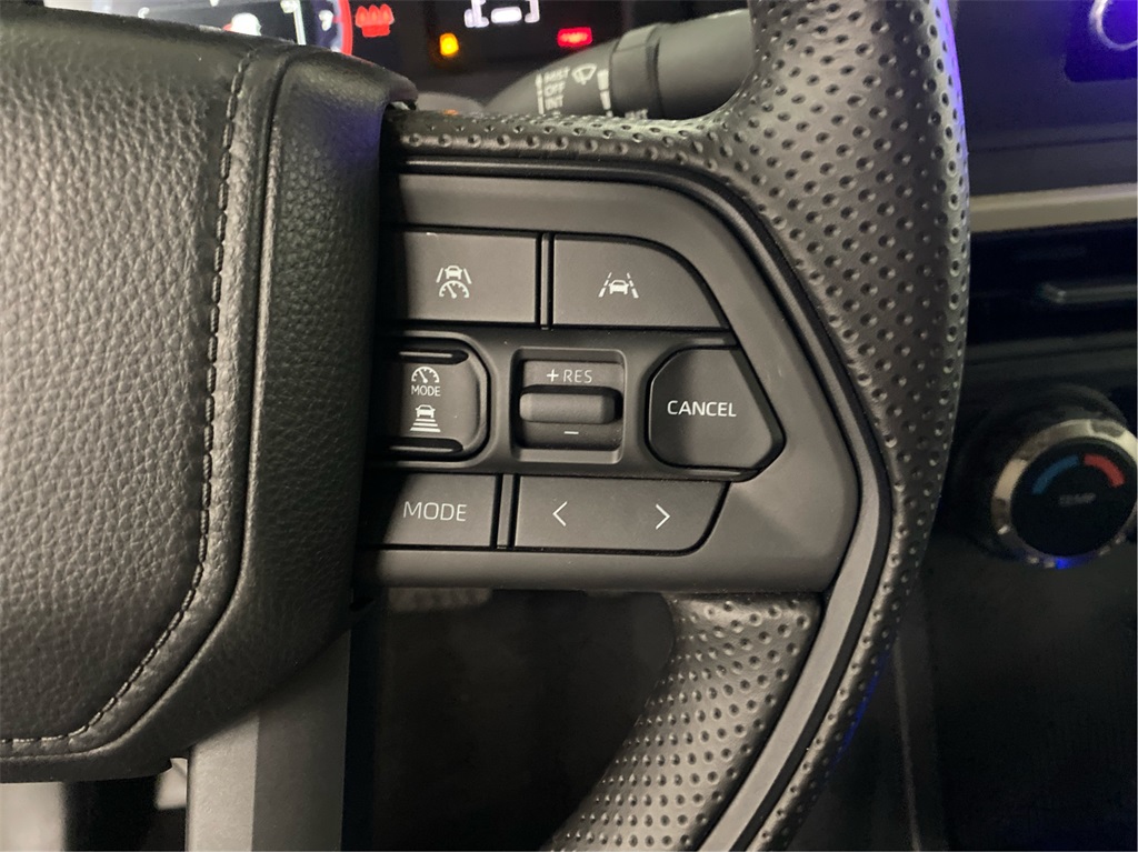 2025 Toyota Tacoma SR Double Cab photo 19
