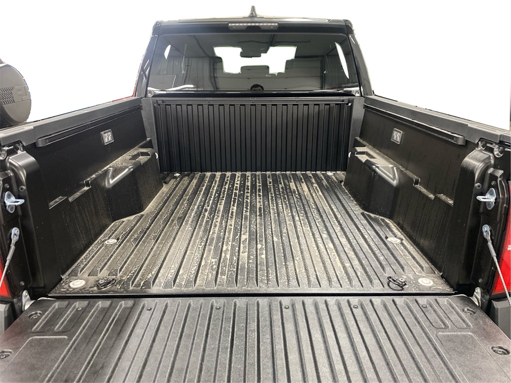 2025 Toyota Tacoma SR Double Cab photo 7