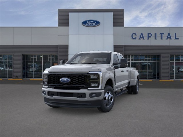 2026 Ford F-350 Super Duty XL's photo