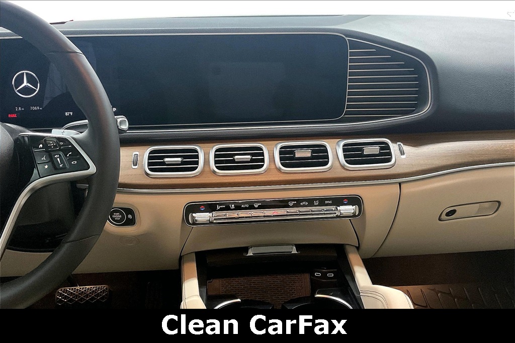 2024 Mercedes Benz GLE 450 4MATIC photo 3