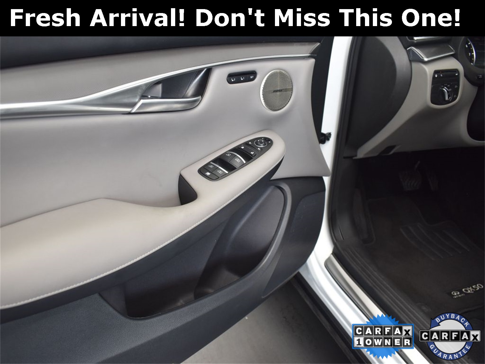 2023 White INFINITI QX50 LUXE FWD SUV