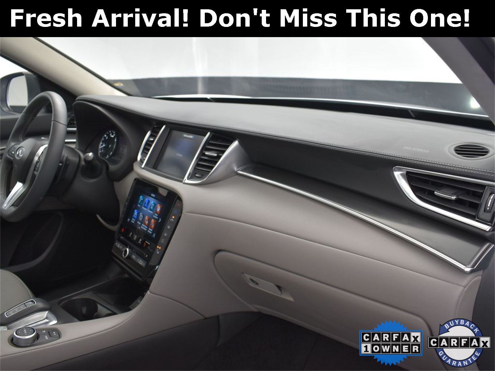 2023 White INFINITI QX50 LUXE FWD SUV