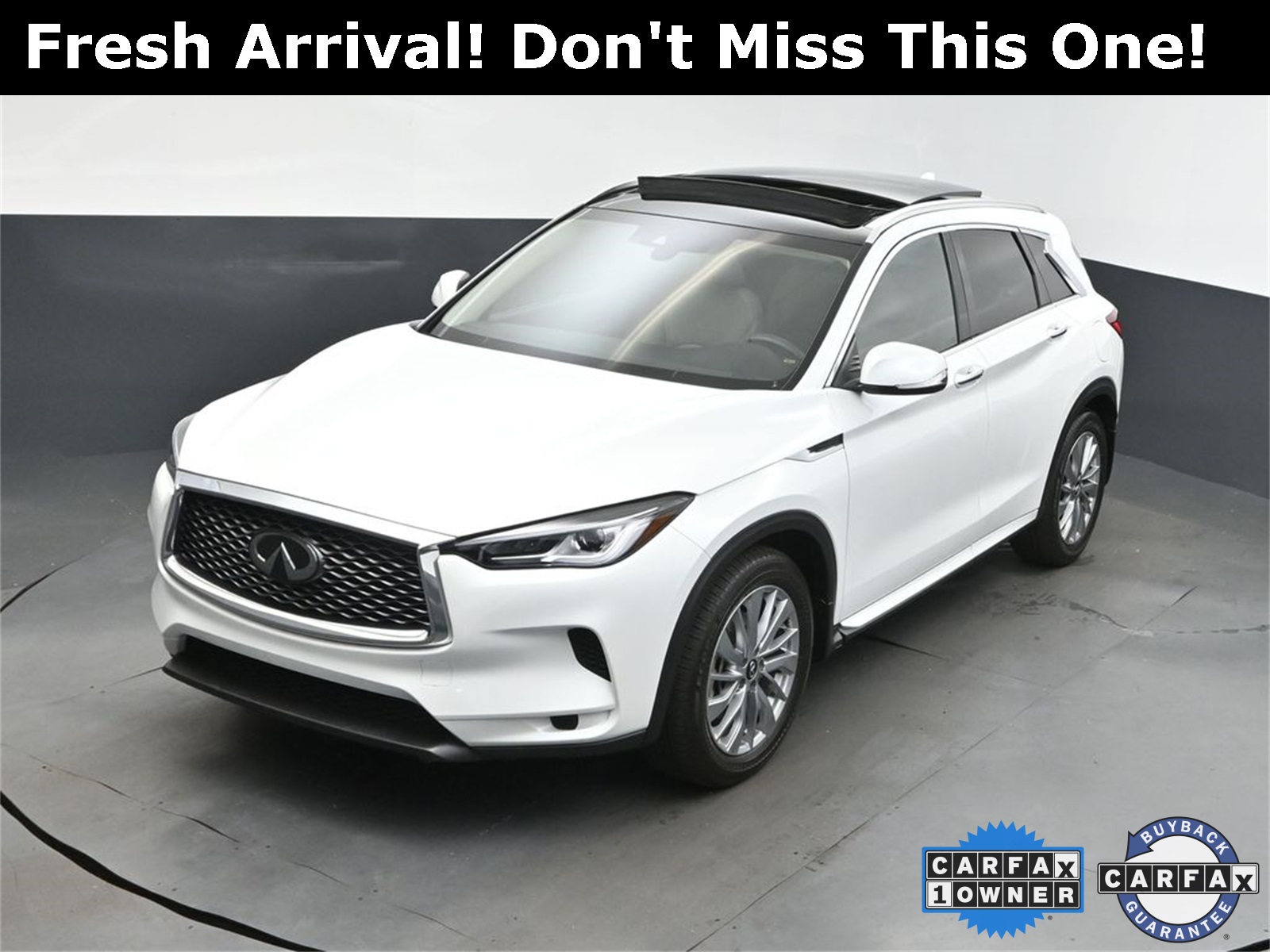 2023 White INFINITI QX50 LUXE FWD SUV