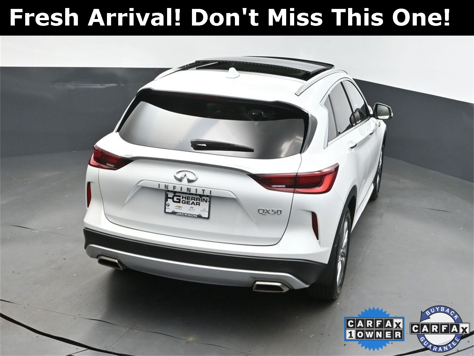 2023 White INFINITI QX50 LUXE FWD SUV