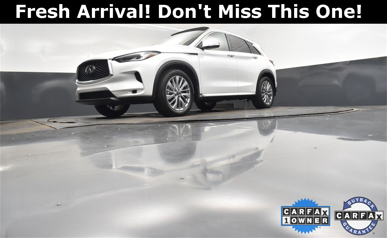 2023 White INFINITI QX50 LUXE FWD SUV