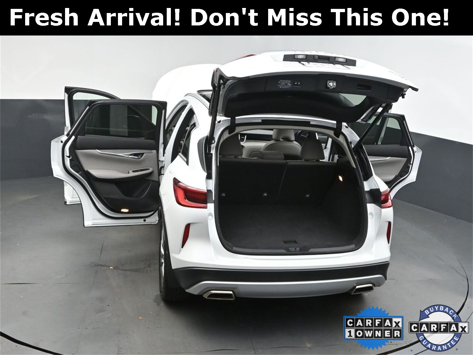 2023 White INFINITI QX50 LUXE FWD SUV