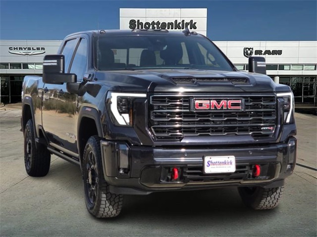 2024 GMC Sierra AT4's photo