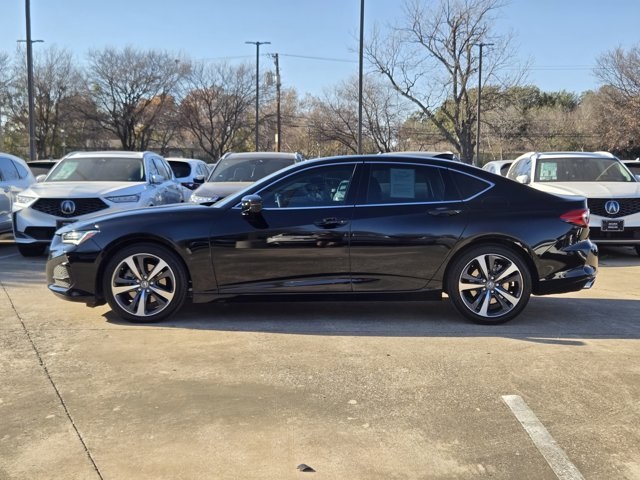 used 2025 Acura TLX car, priced at $38,900