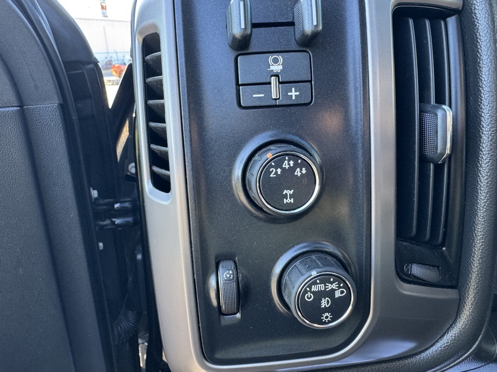 Photo of 2015 GMC Sierra 2500HD SLT in Jacksonville, NC - 13,  2015 GMC Sierra 2500HD SLT:16394G