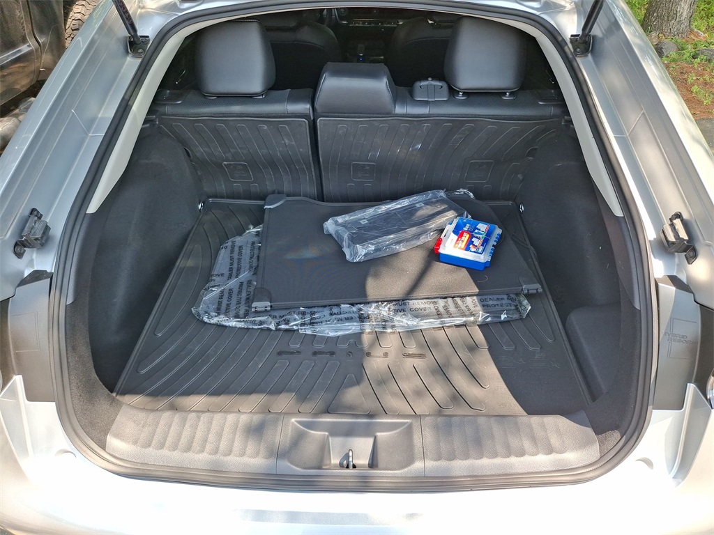 Used 2024 Toyota Prius Hatchback