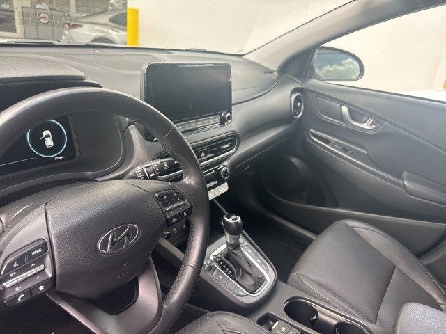 2022 Hyundai Kona Limited photo 4