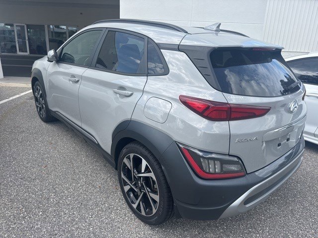 2022 Hyundai Kona Limited photo 6